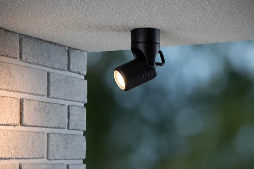 Lucide NIORT - Deckenstrahler Innen/Außen - 1xGU10 - IP44 - Schwarz - Atmosphäre 1